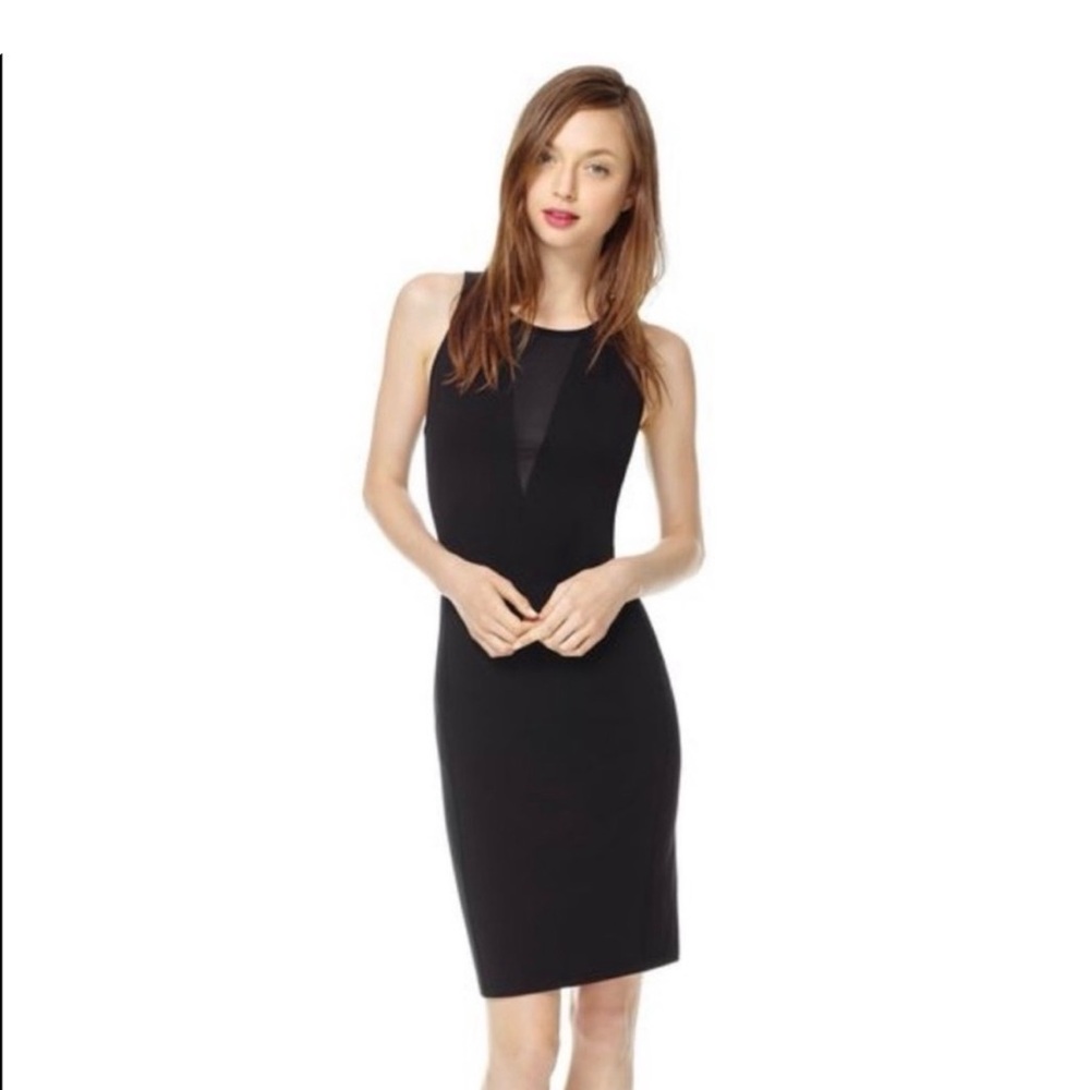 Wilfred Classic Black Sleeveless Dress V
neck mesh